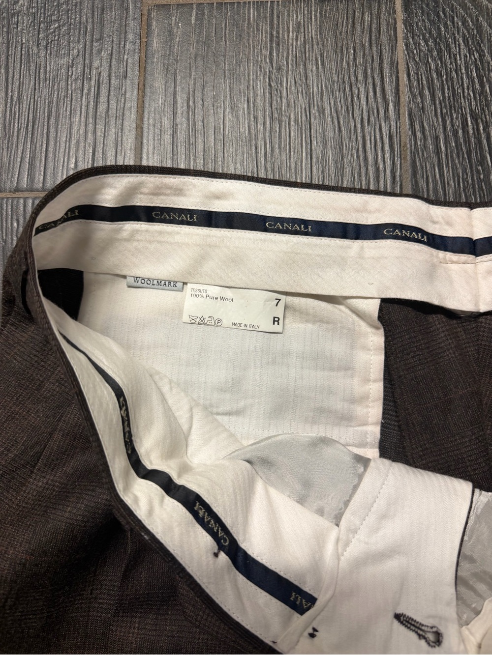 Canali Wool Brown Full Suit - Picture 15 of 15